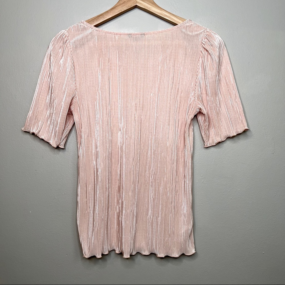 Vintage ANN TAYLOR Blush Peach Pink Crinkle Shimmering Pleated Top Blouse - Picture 7 of 8